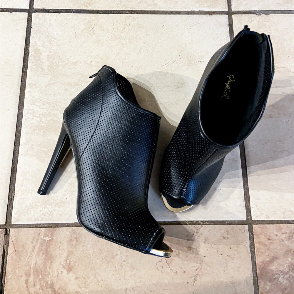 Gold Accented Heels